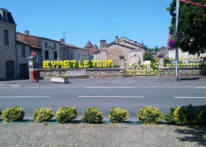 Les Fleurs Ferienhaus